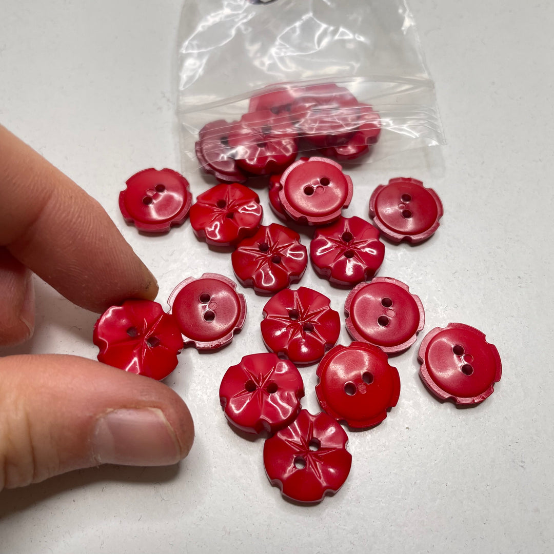 2 Hole Button - 15MM Plastic - Red (6809576472689)