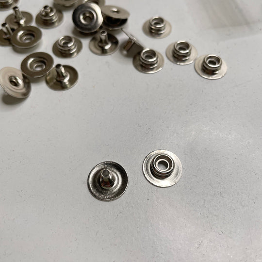 Studs And Rivets Button - 13MM Metal - Silver - 25 Pack (6809602130033)
