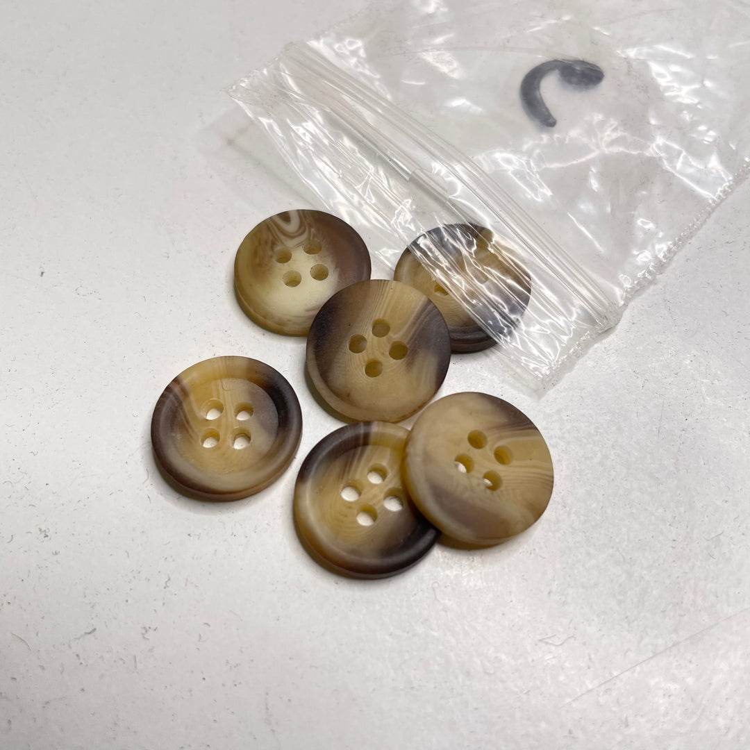 4 Hole Button - 16MM Plastic - Beige/Brown - 6 Pack (6809607635057)