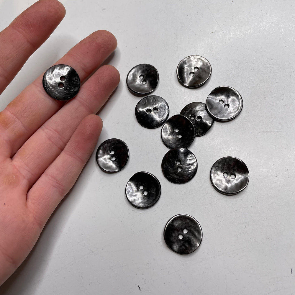 2 Hole Button - 18MM Metal - Silver - 12 Pack