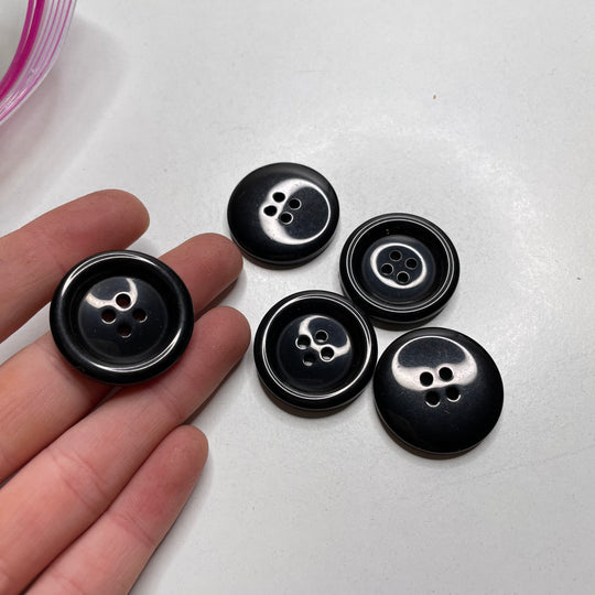 4 Hole Button - 28MM Plastic - Black
