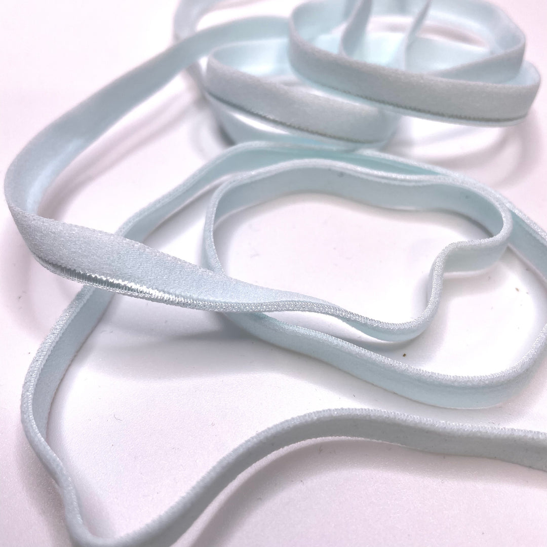 ¼" Plush Piped Egde Elastic - Ice Blue - 1M