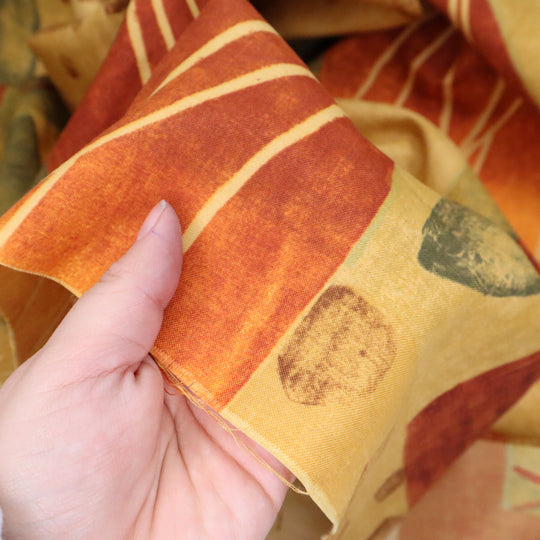 Sunset on the Farm - Polyester Woven - Red / Beige / Green - 1.50M Bundle - FABCYCLE Deadstock and Sustainble Fabrics and Sewing Supplies (4635003355249)