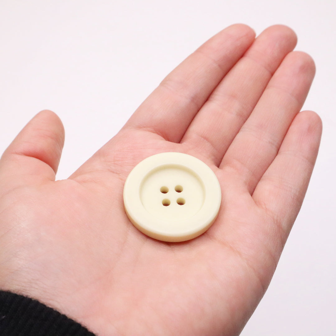 30mm Flat Button - Cream Plastic - Individual - FABCYCLE Deadstock and Sustainble Fabrics and Sewing Supplies (4641345536113)
