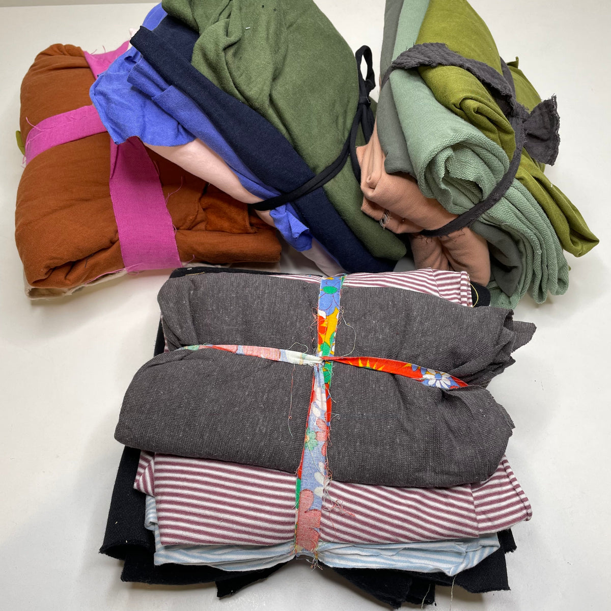 Eco Scrap Pack - FABCYCLE Deadstock and Sustainble Fabrics and Sewing Supplies (6699219550321)