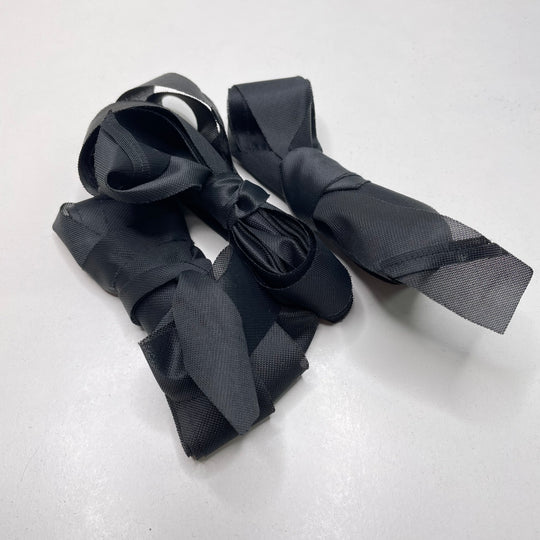 1" Bias Tape - Woven Interfacing - Black - 4M Bundle - FABCYCLE Deadstock and Sustainble Fabrics and Sewing Supplies