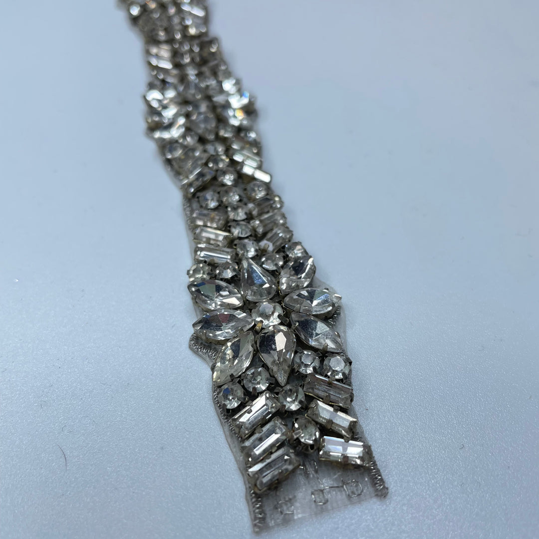 1" (25mm) Beaded/Rhinestones  Tape Trim - Silver - 0.22M Bundle (6732902727793)