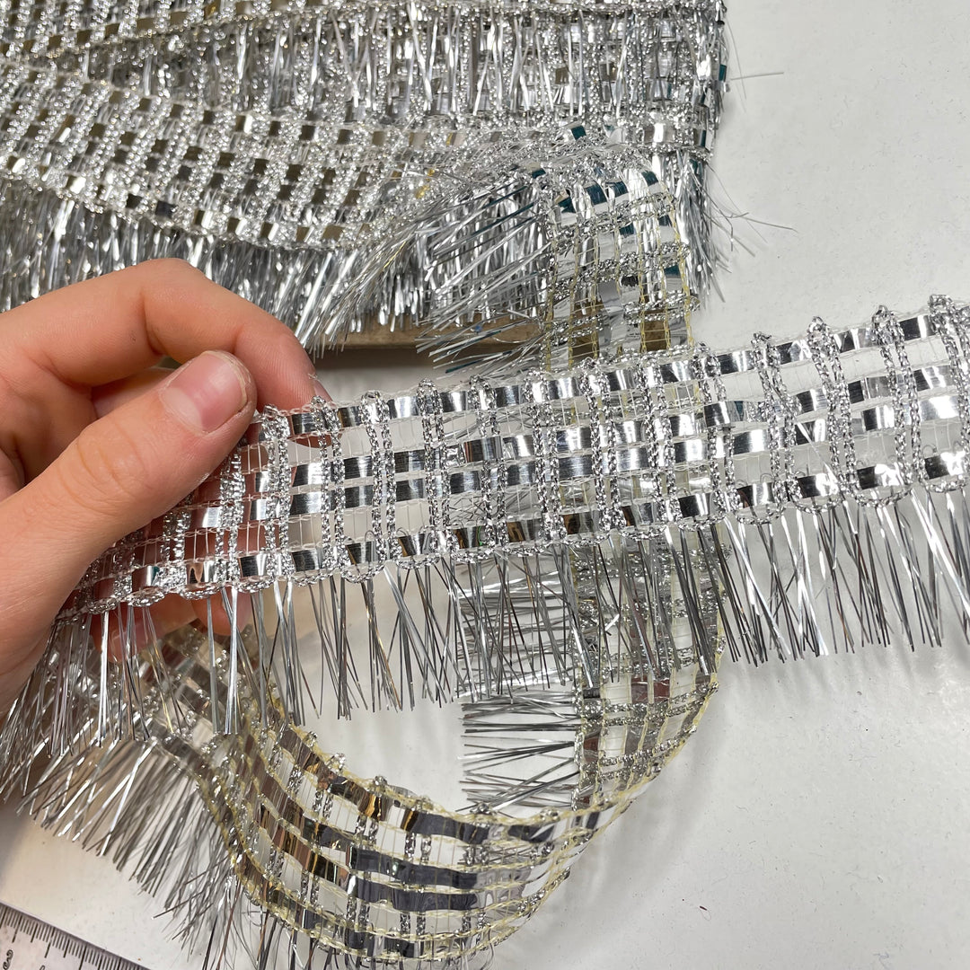 1 ¼" (32mm)  Fringe  Metallic Trim - Silver - 1M (6809631260785)