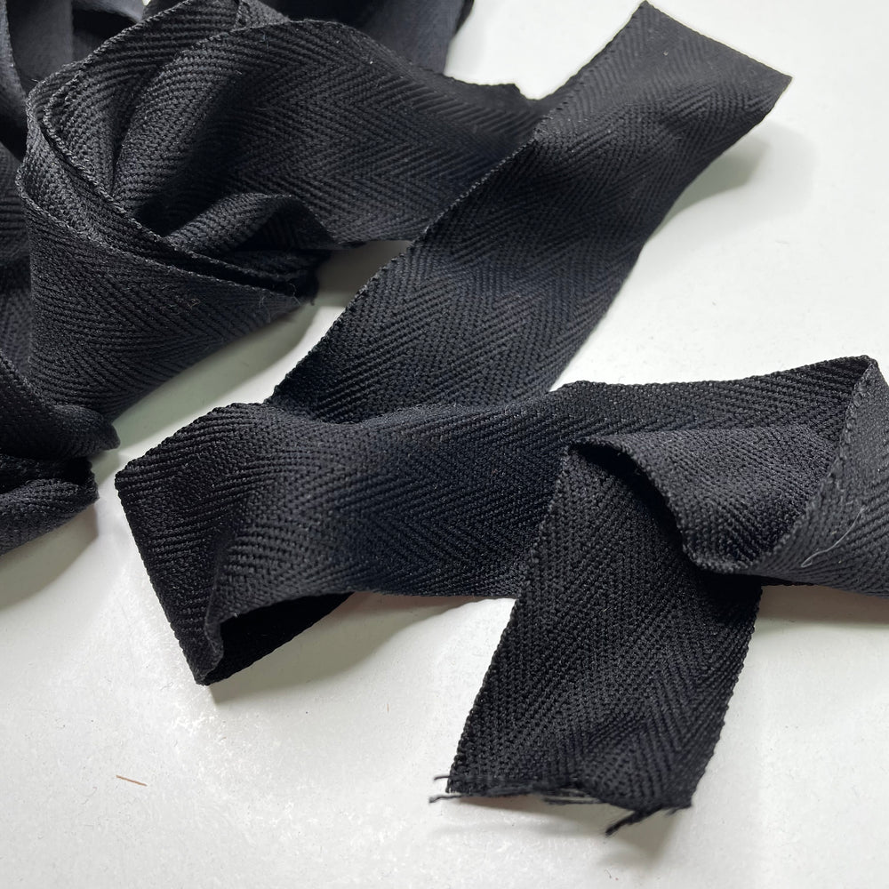 1 ¼" (32mm) Stretchy Twill Tape Trim - Black - 4M Bundle