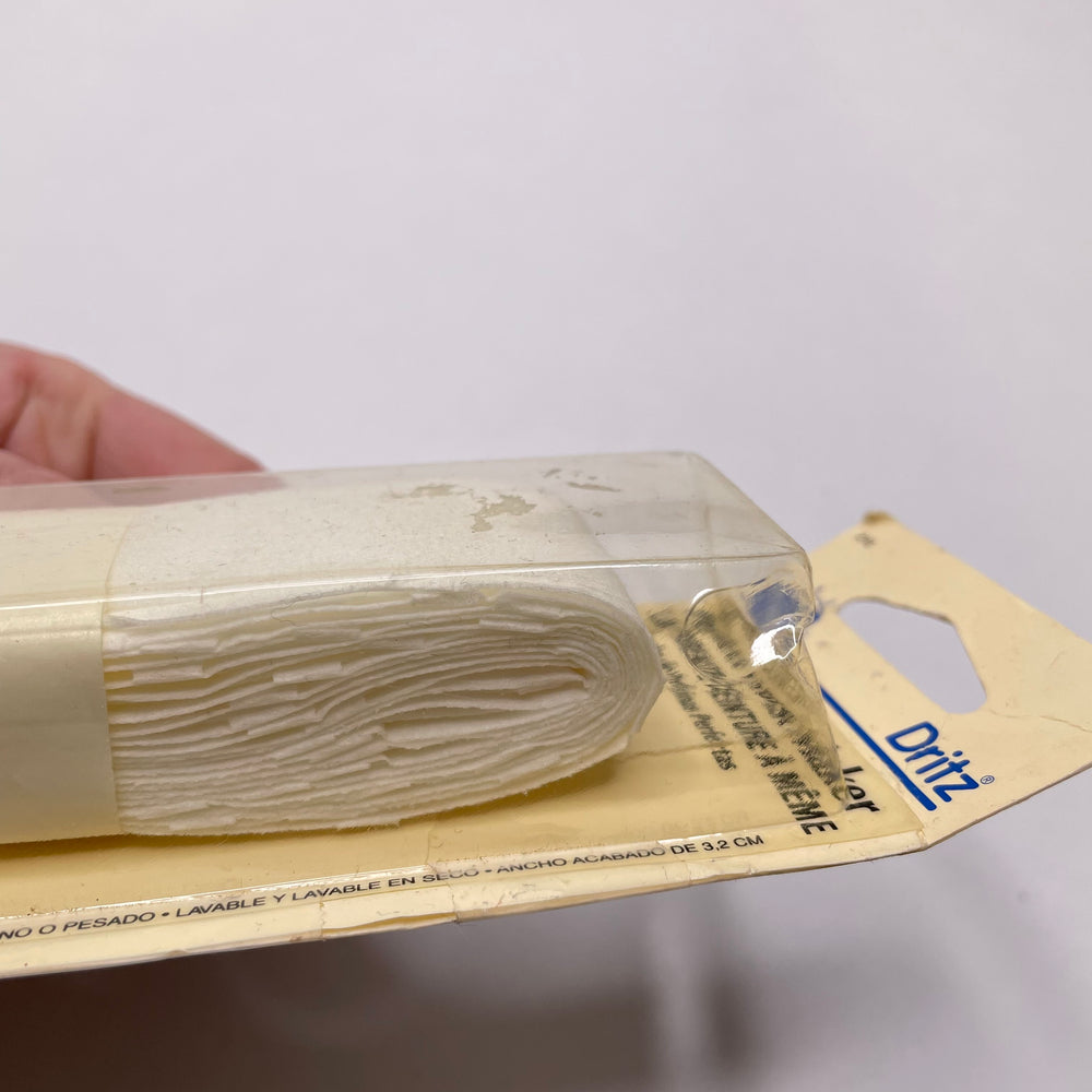 1 ¼" (32mm) Vintage/Fusible  Tape Trim - Cream - 1 Pack