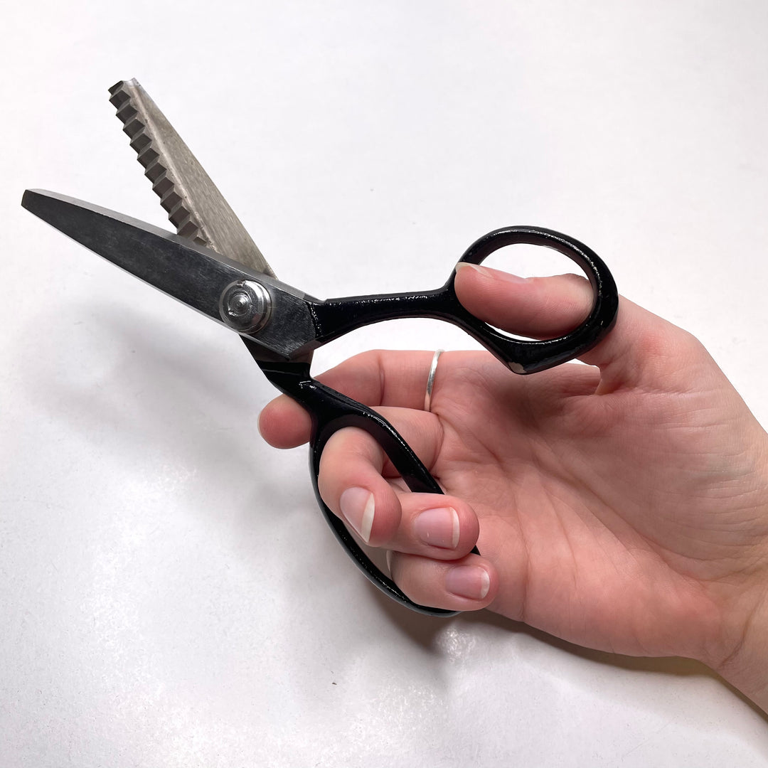 Pinking Shears Tools - Black/Silver - Individual (6795756306545)