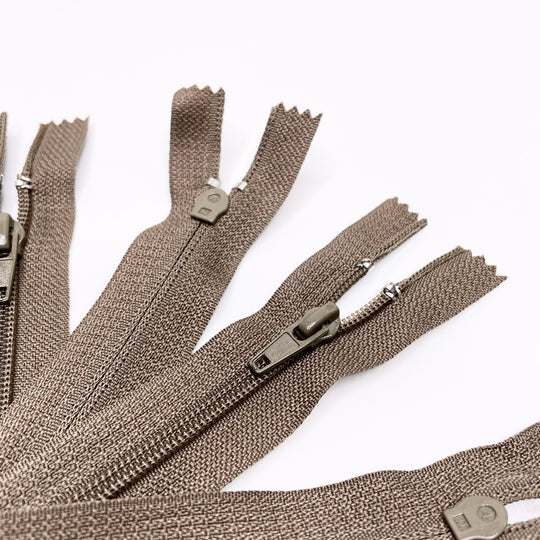 8" Coil Zipper - Closed End - Green/Olive Green (6753576091761)