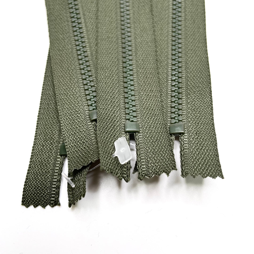 6" LCB Molded Plastic Zipper - Closed End - Green - 2 Pack (6753586708593)