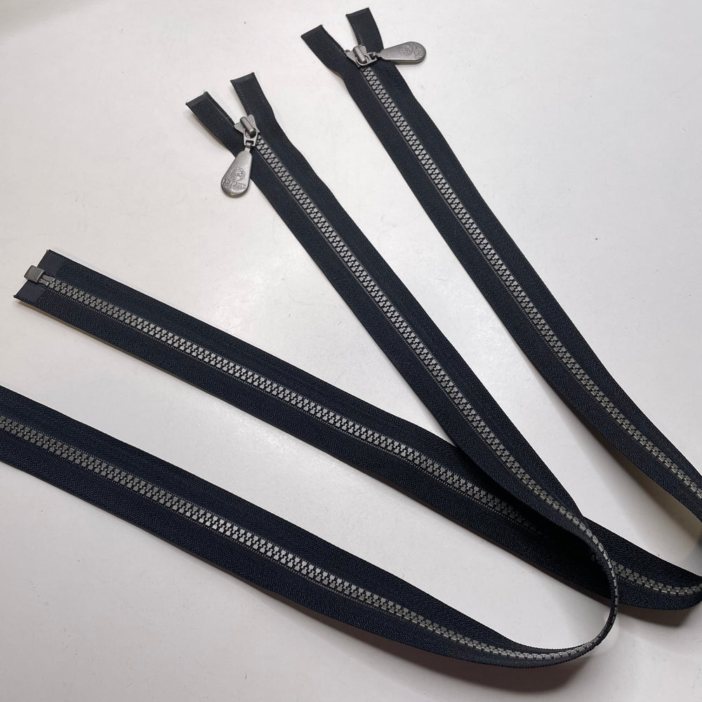 27.5" YKK Molded Plastic Zipper - Separating - Black/Grey