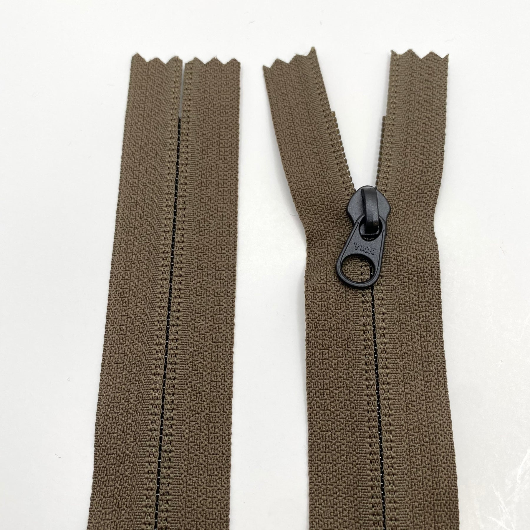 Turnable Zipper 8 1/2” Reversible Coil Zipper - Two-Way Separating - Olive Brown - 10 ...