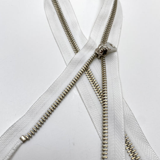 22” Metal Zipper - Separating - White - FABCYCLE Deadstock and Sustainble Fabrics and Sewing Supplies (6570818044017)