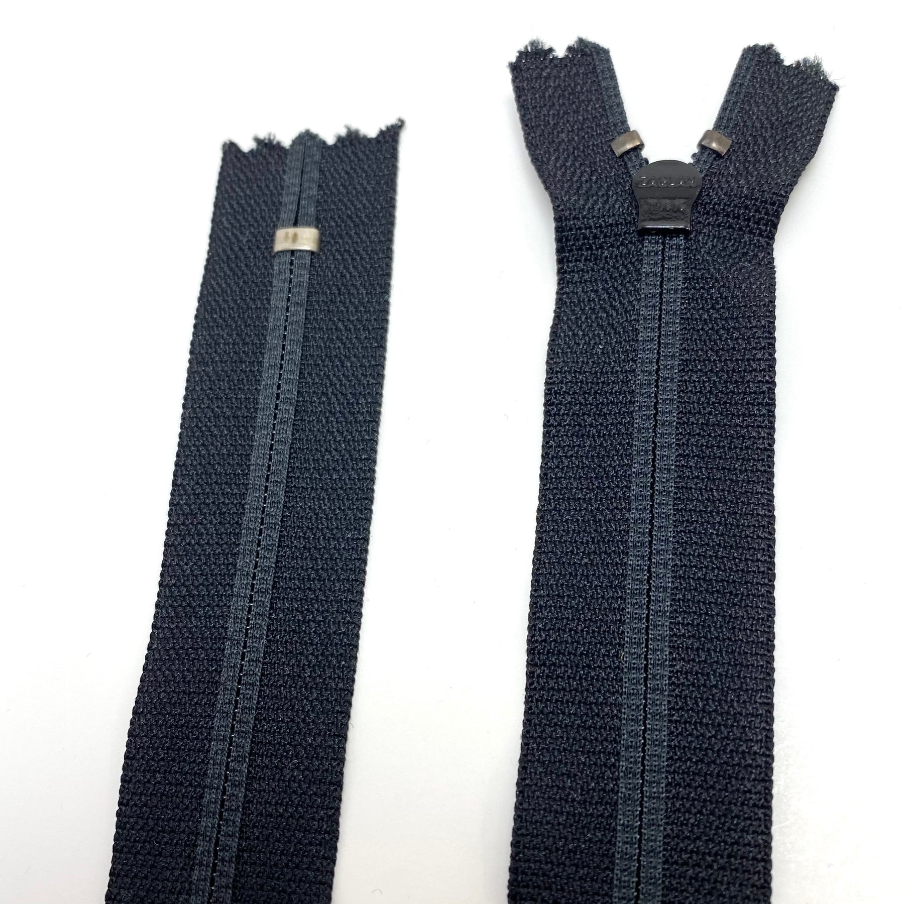 Cvr Zipper Close (esc)