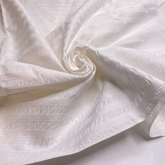 UB - Cottage Pillow - Seersucker Cotton Woven - White Stripes - 2.9M Bundle - FABCYCLE Deadstock and Sustainble Fabrics and Sewing Supplies